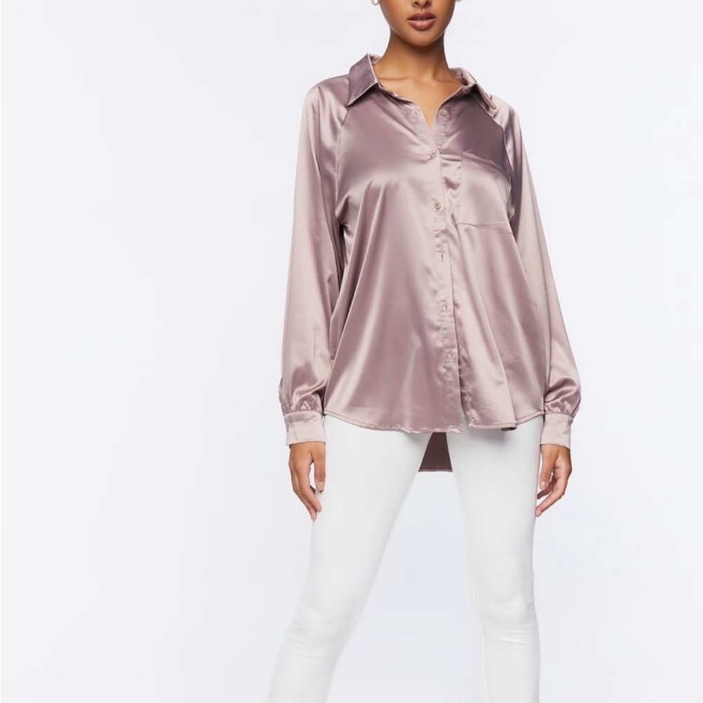Over sized satin high low top